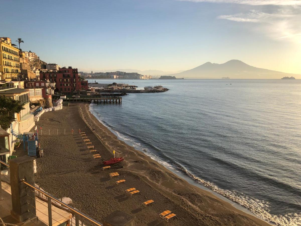 Appartement Casa Gamilia à Naples Extérieur photo